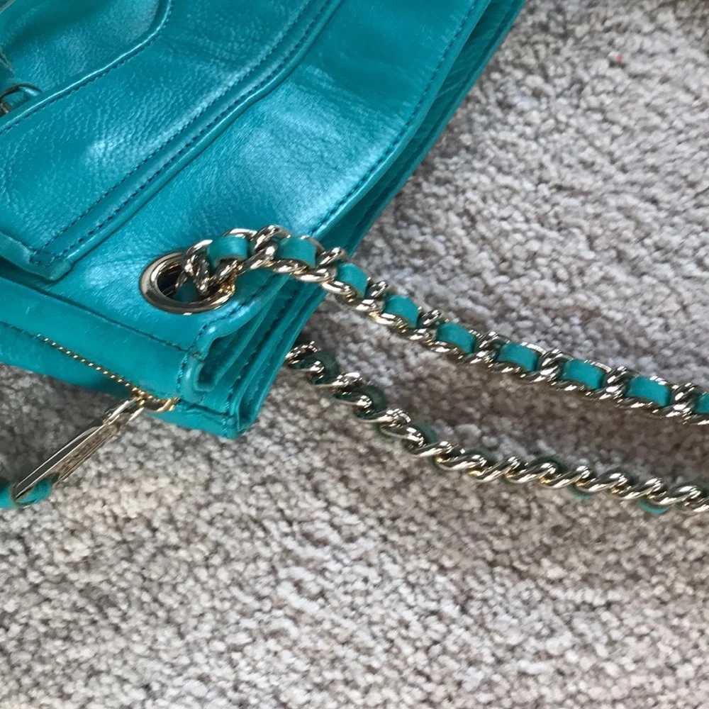 LIKE NEW Rebecca Minkoff Shoulder/Crossbody Bag